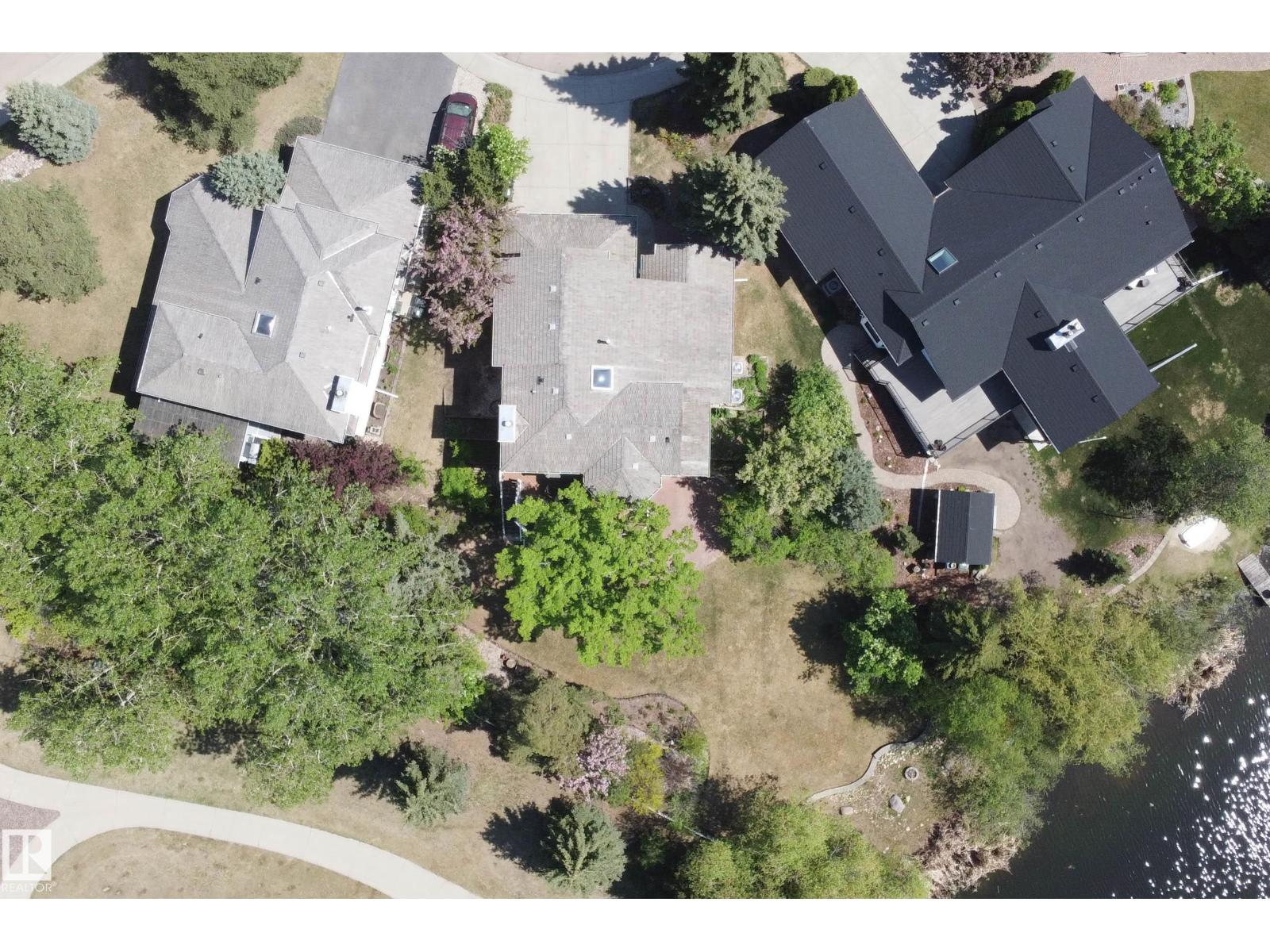 3 NEWPORT DR - 67