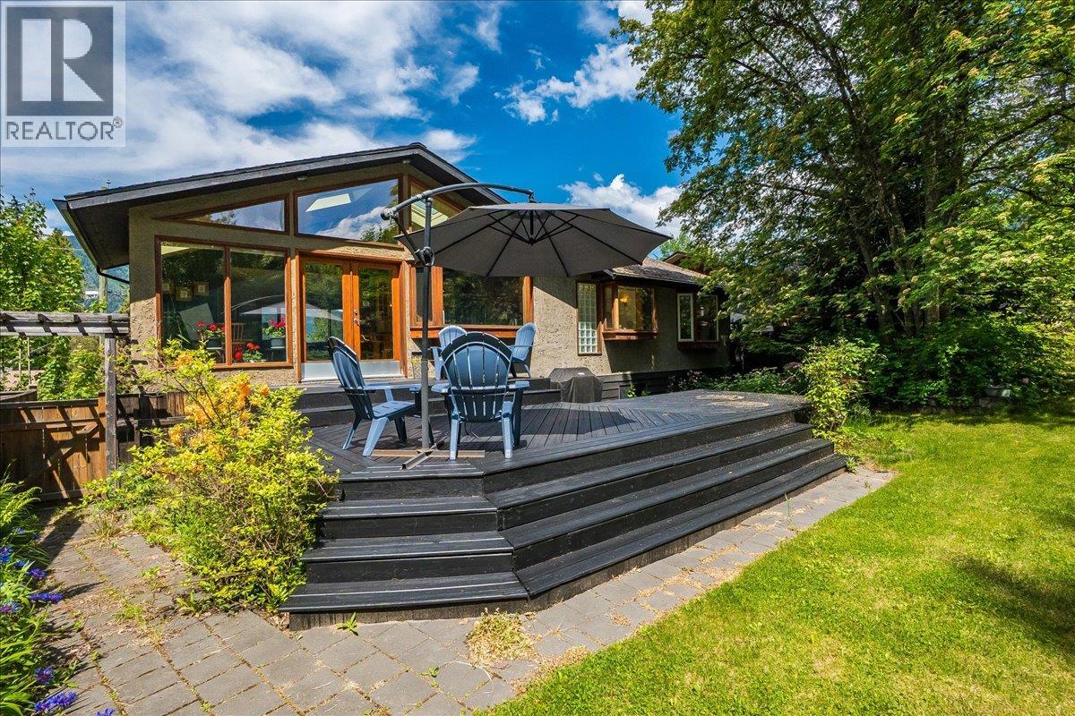 1001 GILKER Street - 43
