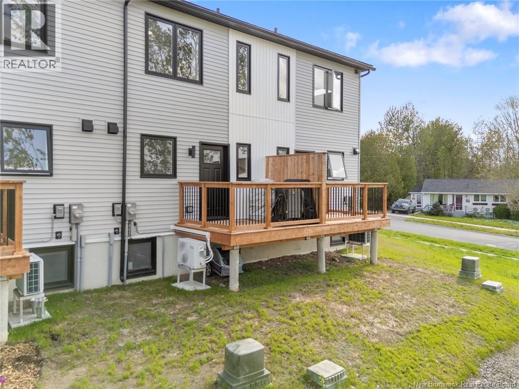 4 Westwood Drive - 37