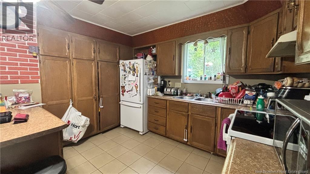 17 Daigle Street - 3