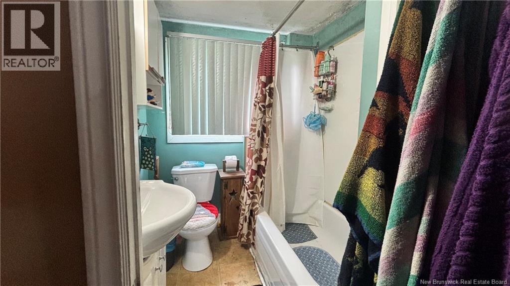 17 Daigle Street - 6