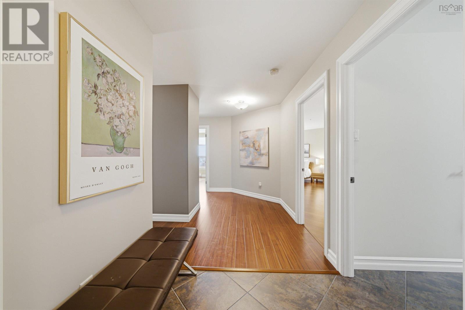 Property 7 of 30 of 807 2677 Gladstone Street