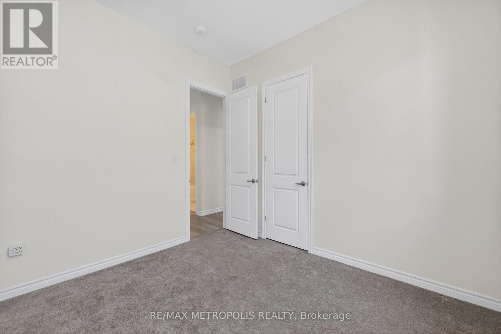 298 RAMBLEWOOD DRIVE - 27