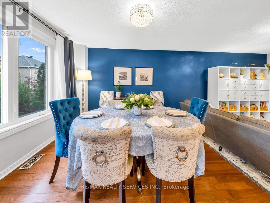 13 MISTYCREEK CRESCENT - 11