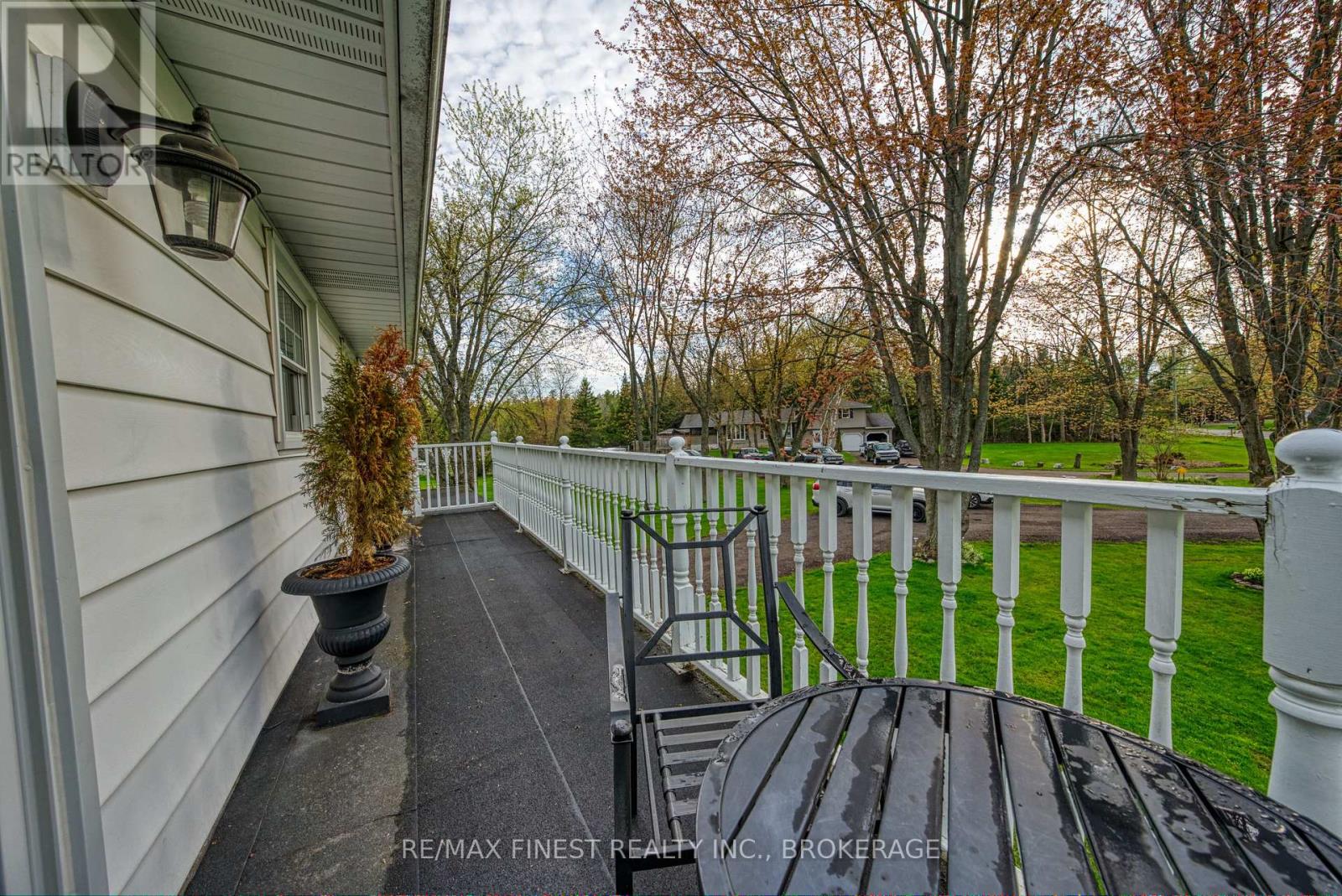 1861 BURBROOK ROAD - 13