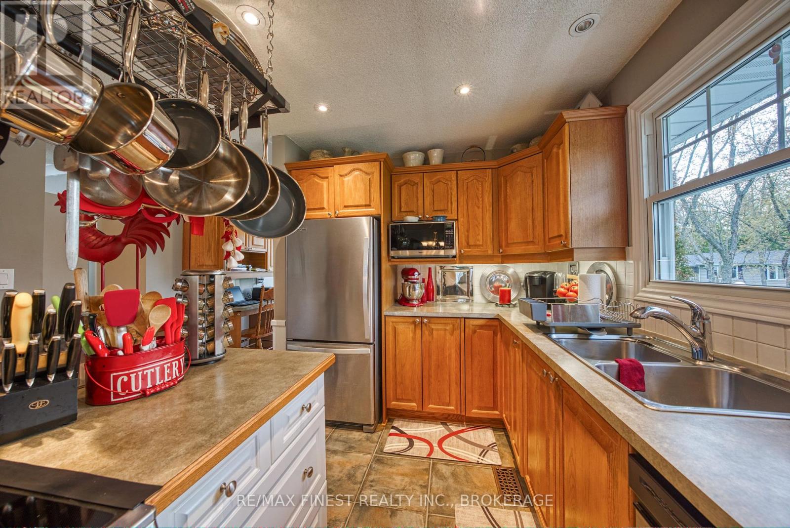1861 BURBROOK ROAD - 7