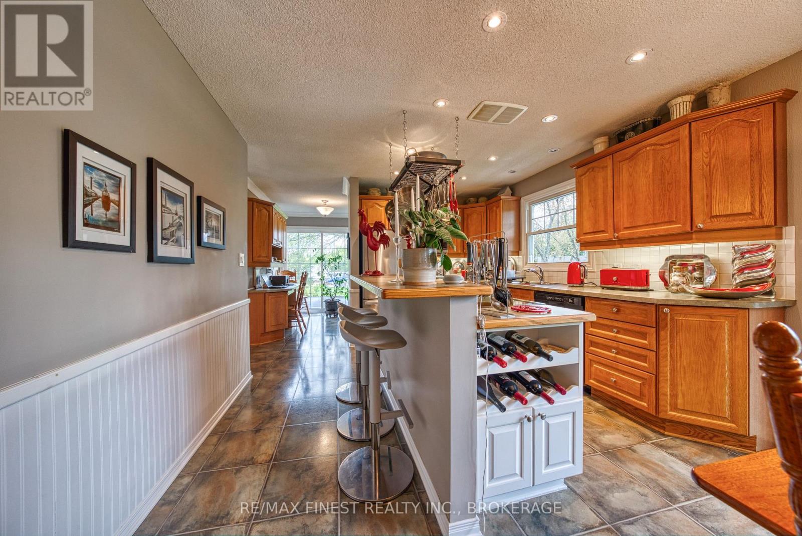 1861 BURBROOK ROAD - 6