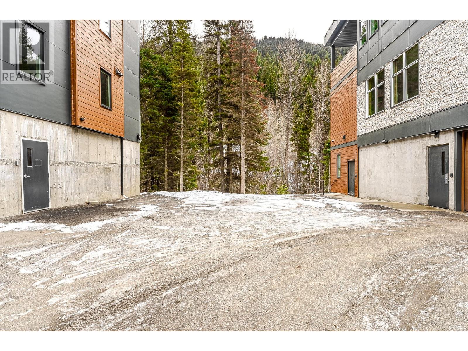 1130 SUN PEAKS Road Unit# 136