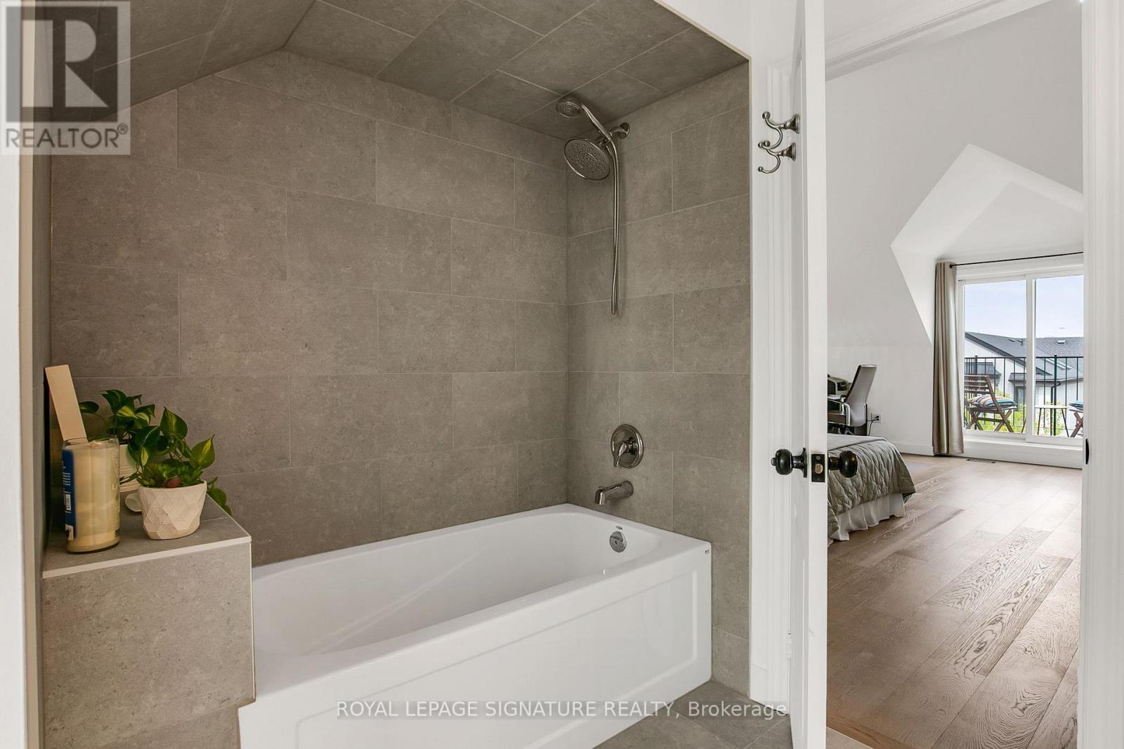 41 SAN REMO TERRACE - 22