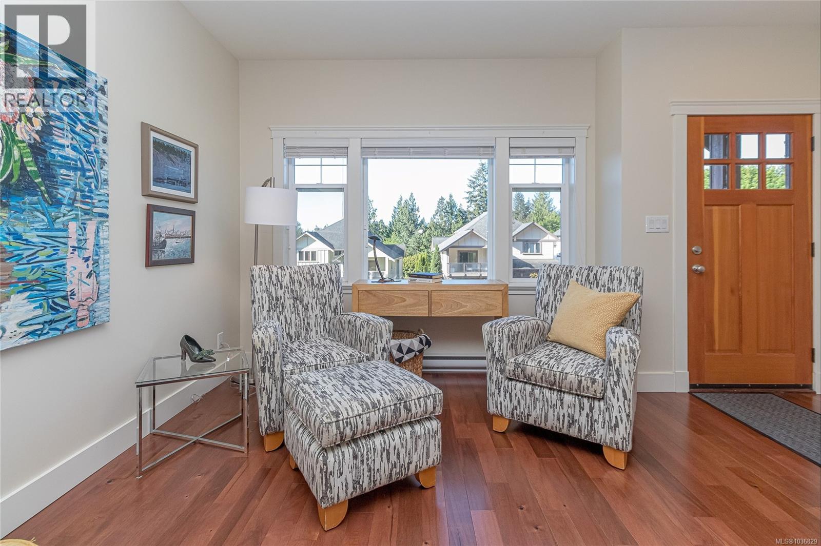 106 644 Granrose Terrace - main photo