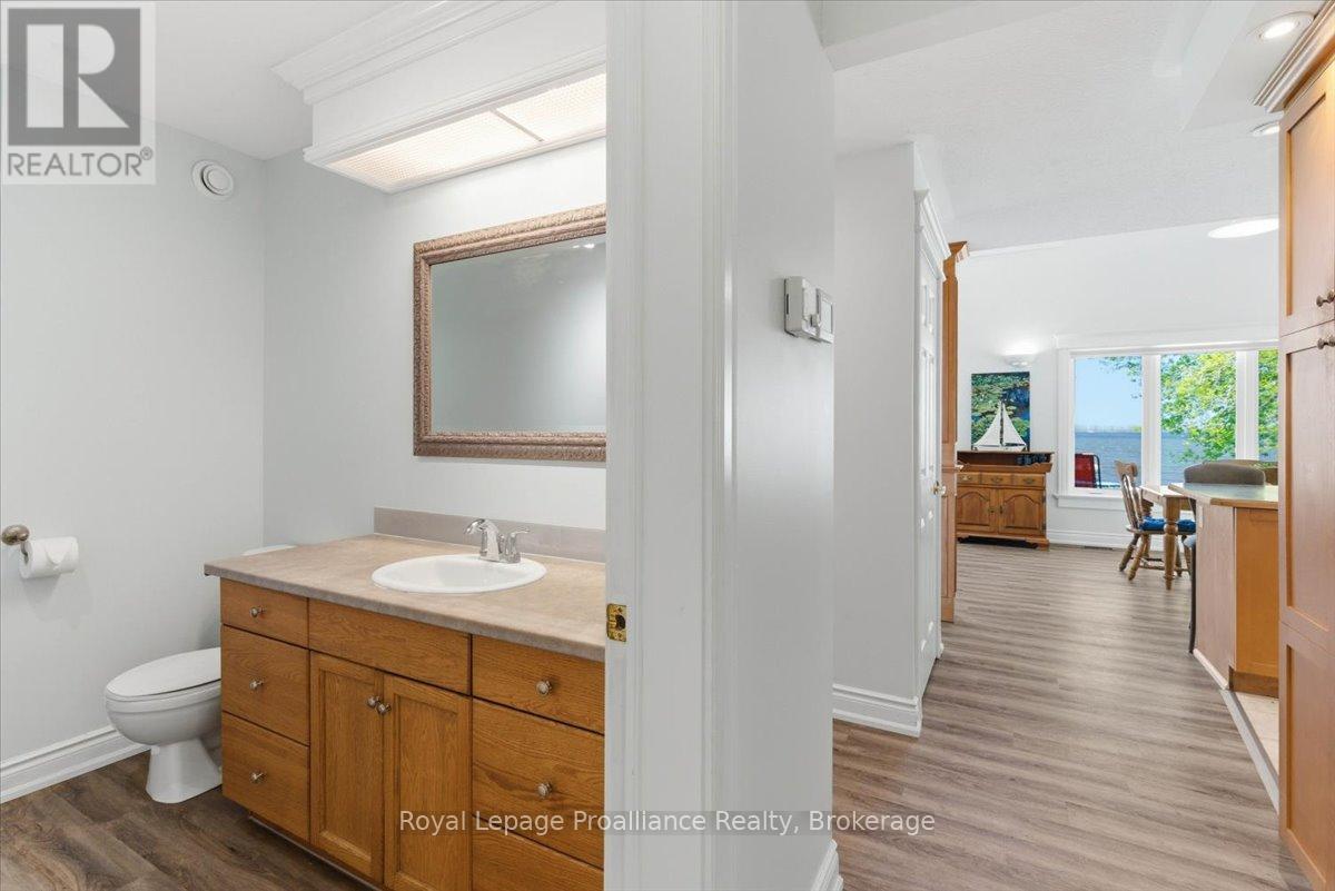 233 PARKVIEW ROAD - 19