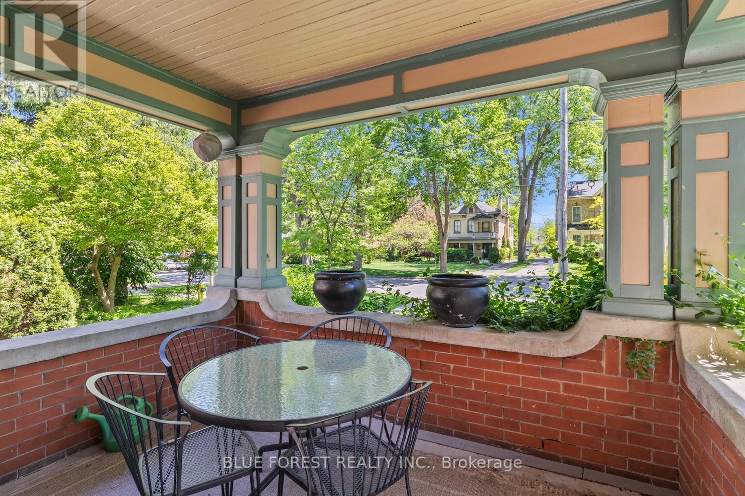 368 ST JAMES STREET - 4