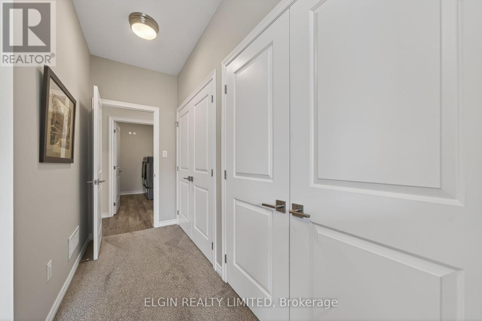 30 REGATTA WAY - 21