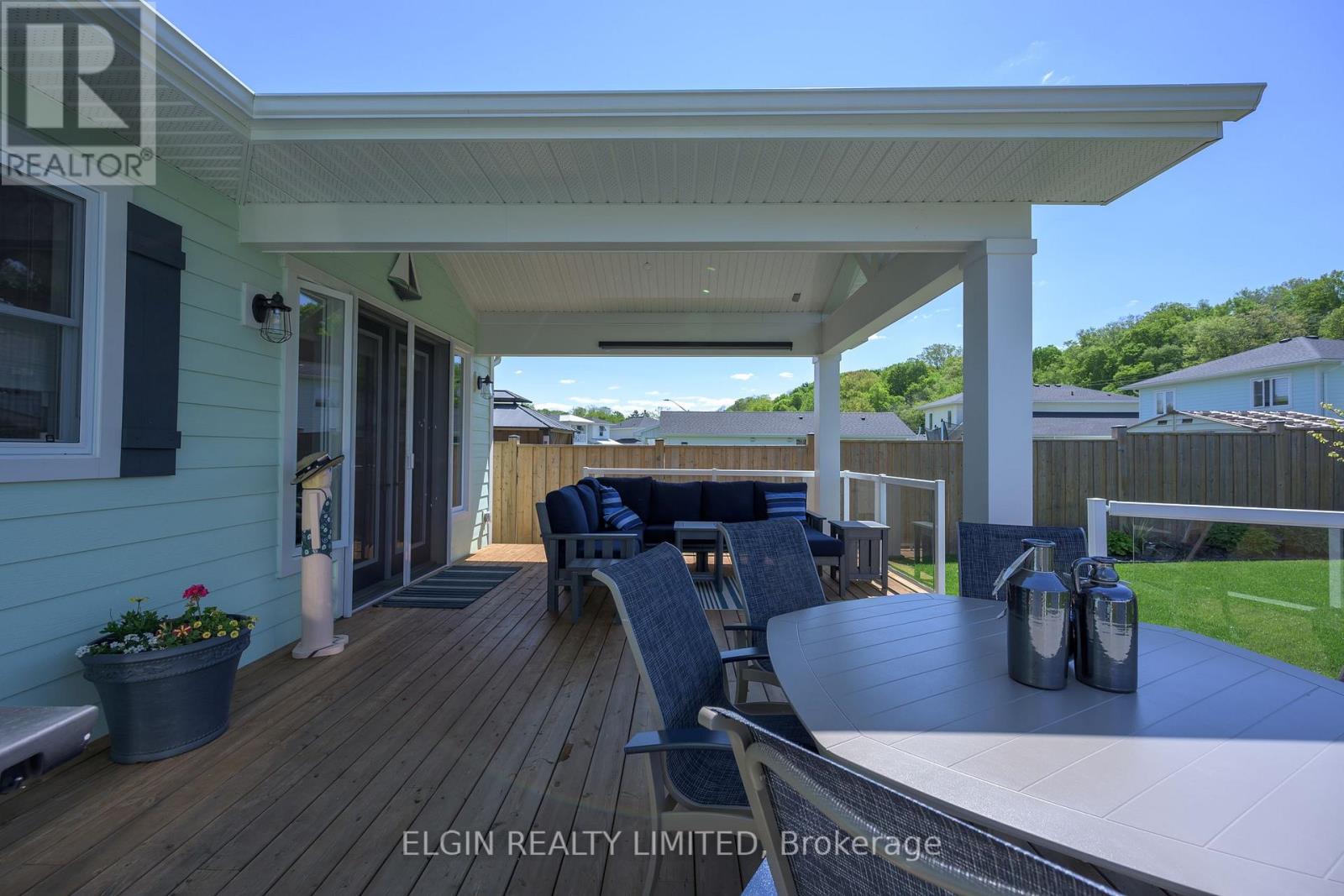 30 REGATTA WAY - 36