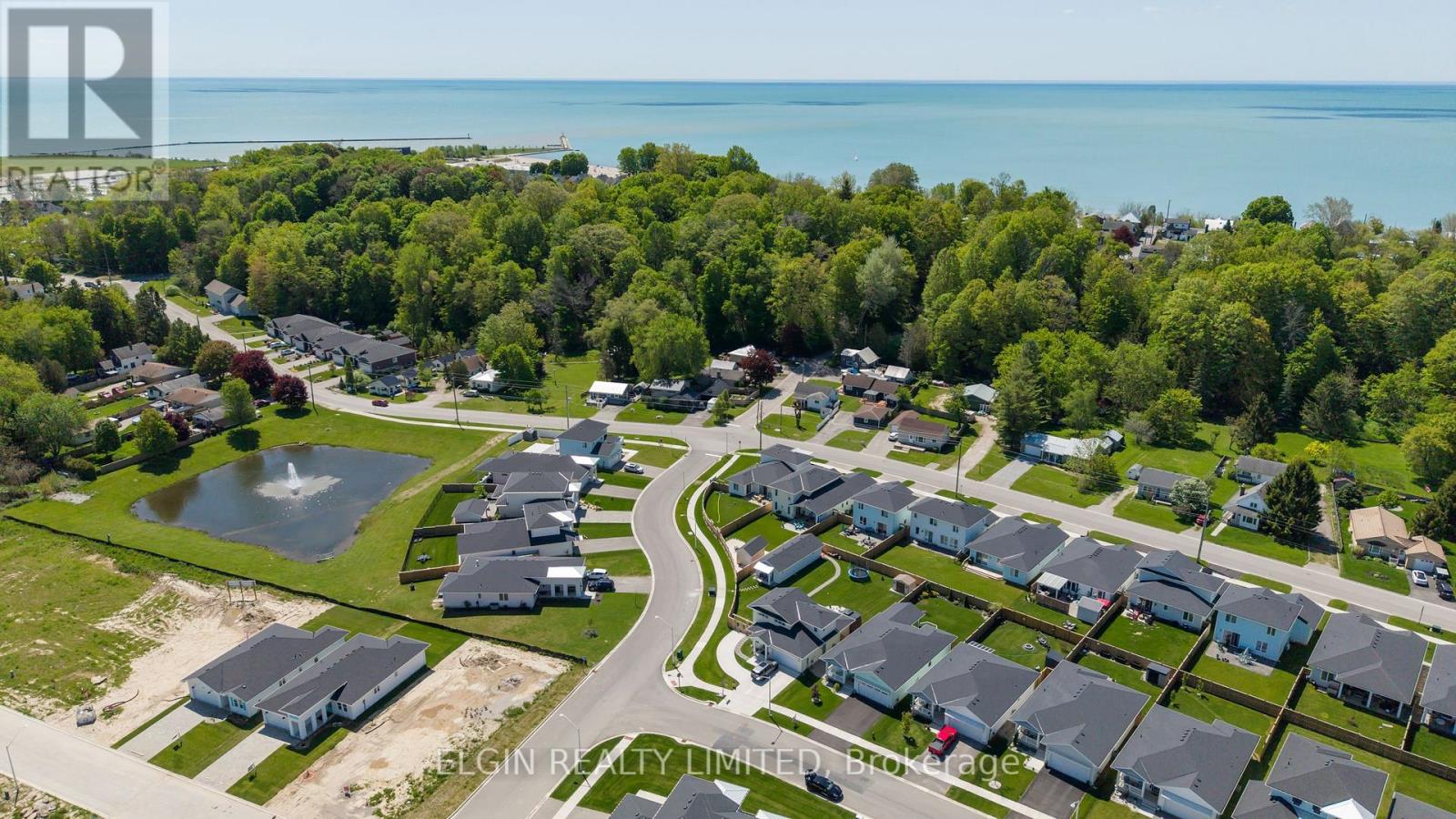 30 REGATTA WAY - 50