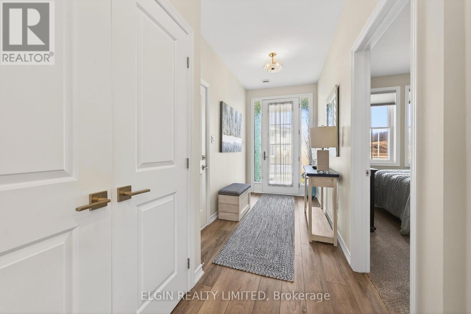 30 REGATTA WAY - 6