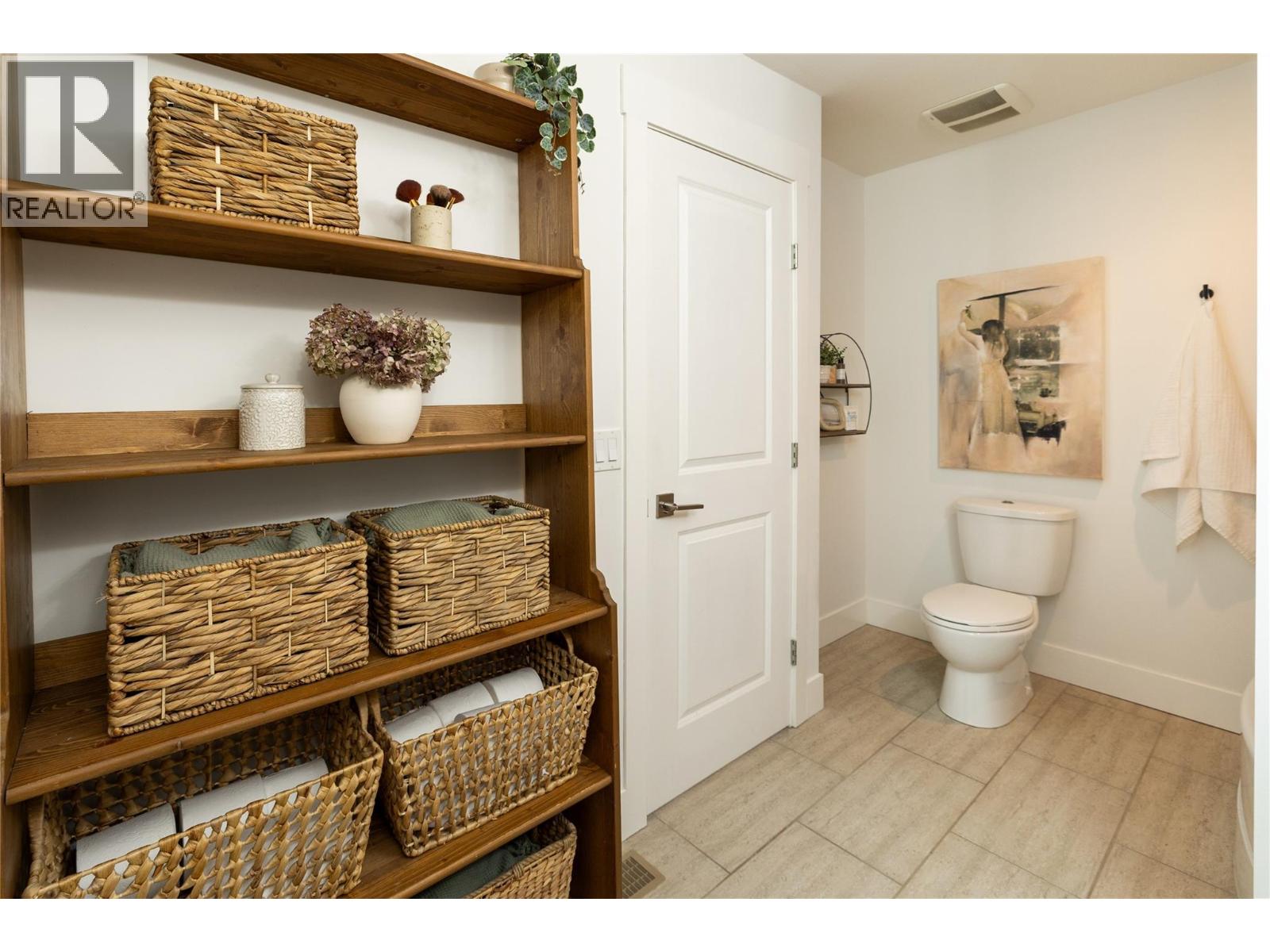 1209 Bergamot Avenue, Kelowna