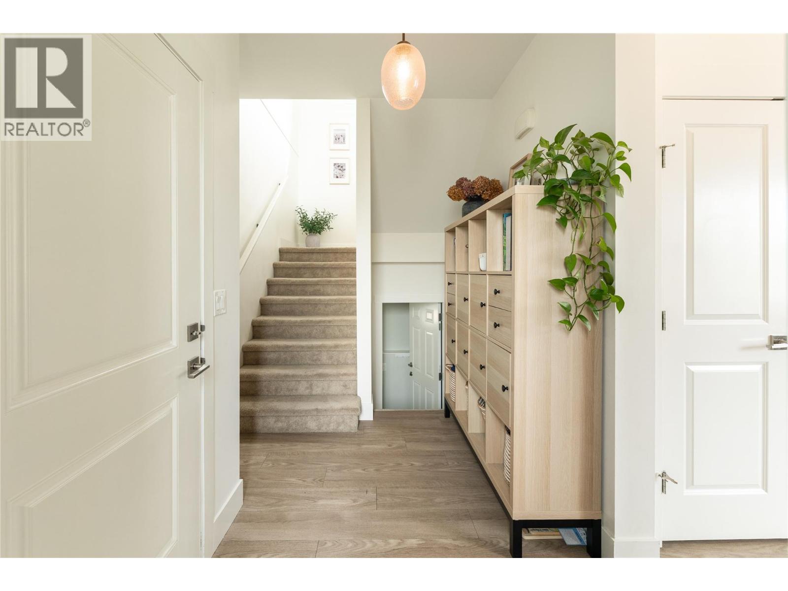 1209 Bergamot Avenue, Kelowna