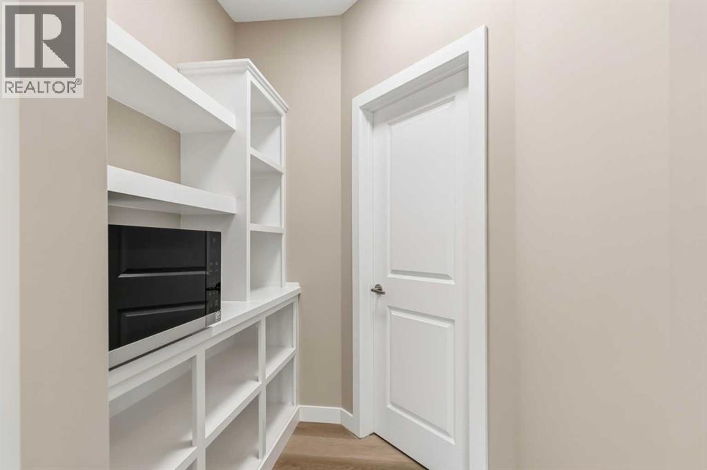 241 WARREN Way - 11