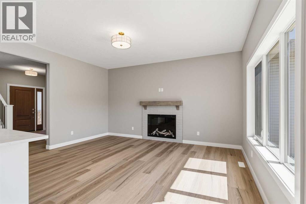 241 WARREN Way - 15