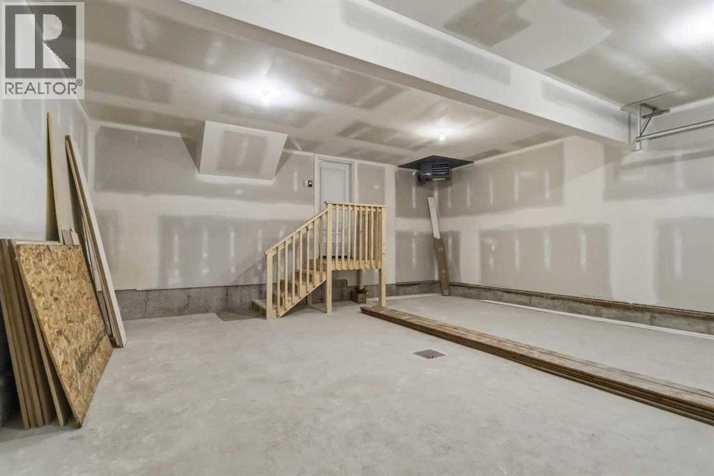 241 WARREN Way - 31
