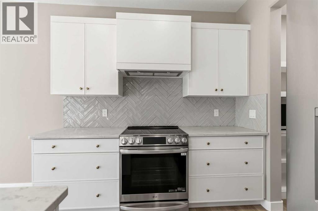 241 WARREN Way - 8