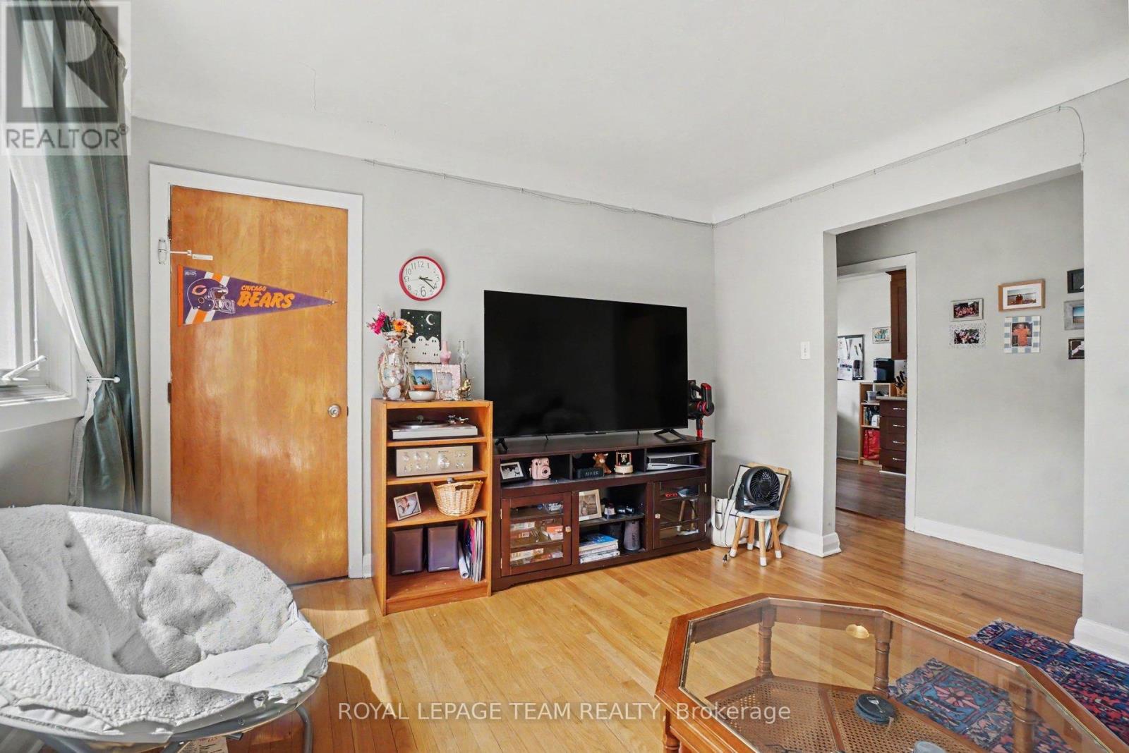707 EDISON AVENUE - 11
