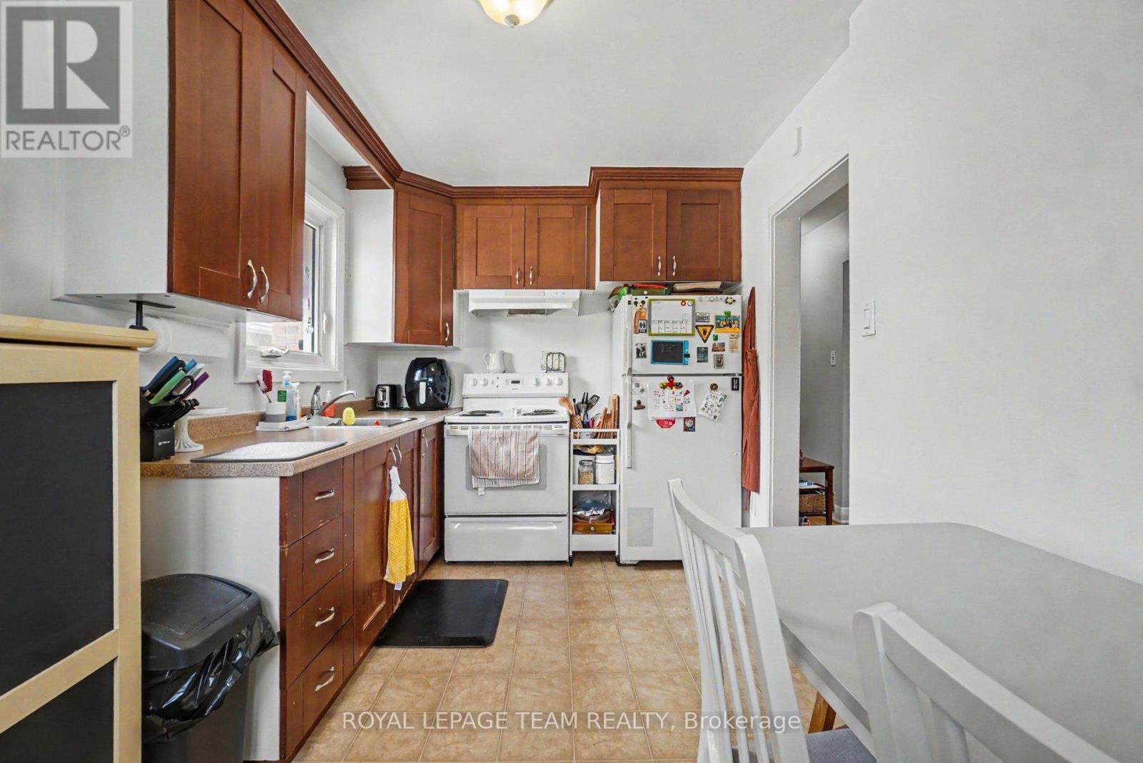 707 EDISON AVENUE - 15