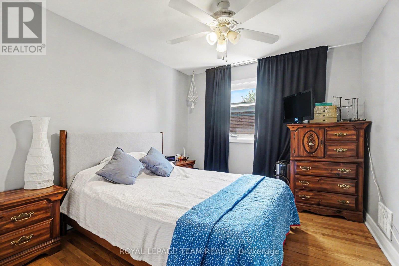 707 EDISON AVENUE - 22