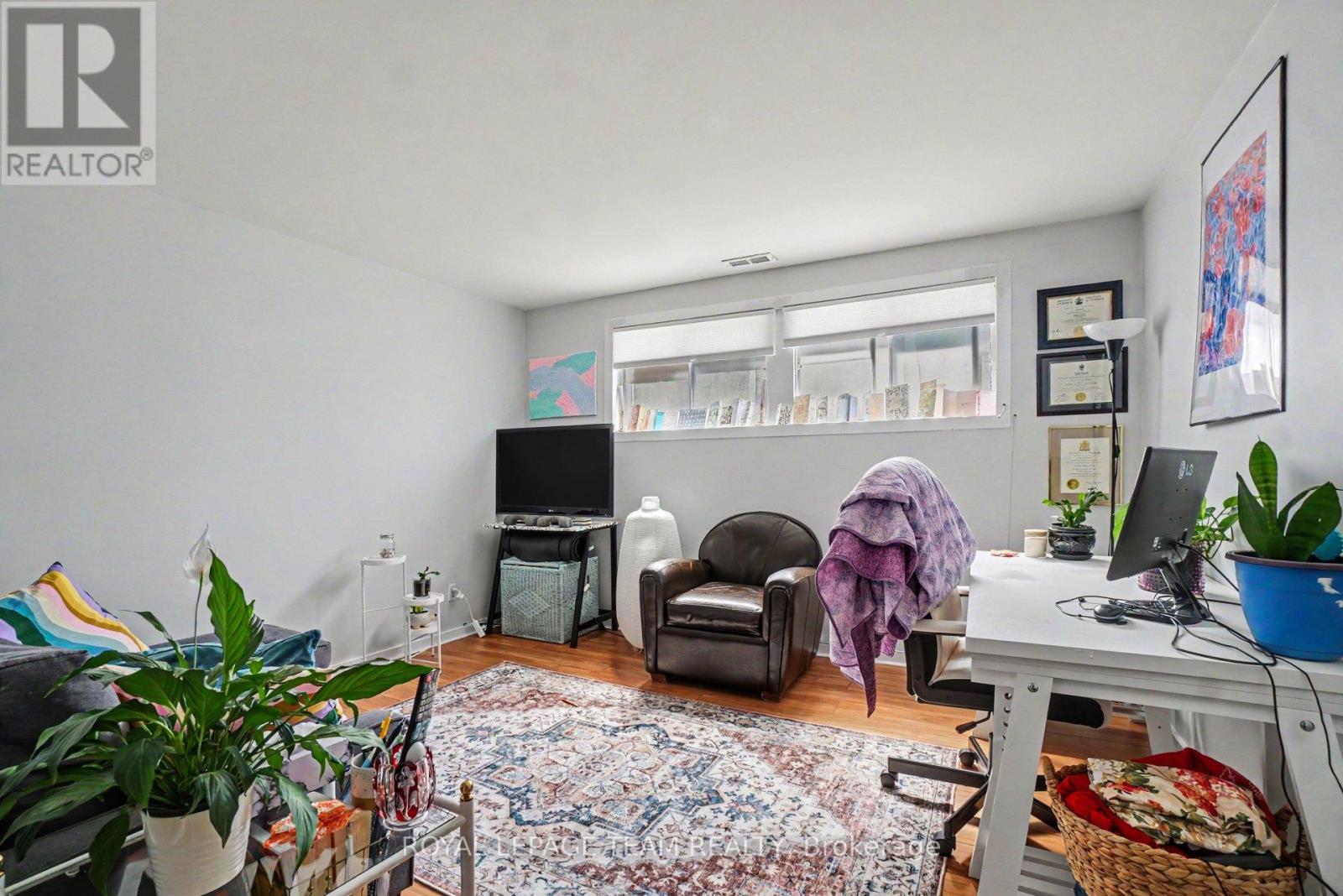 707 EDISON AVENUE - 8