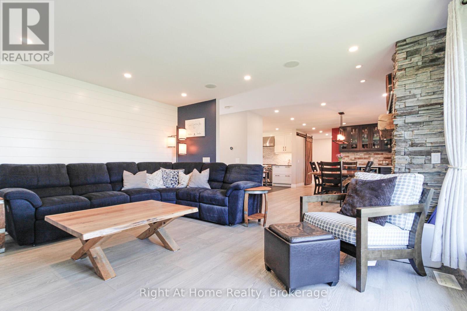 367 GOLF CLUB ROAD - 6