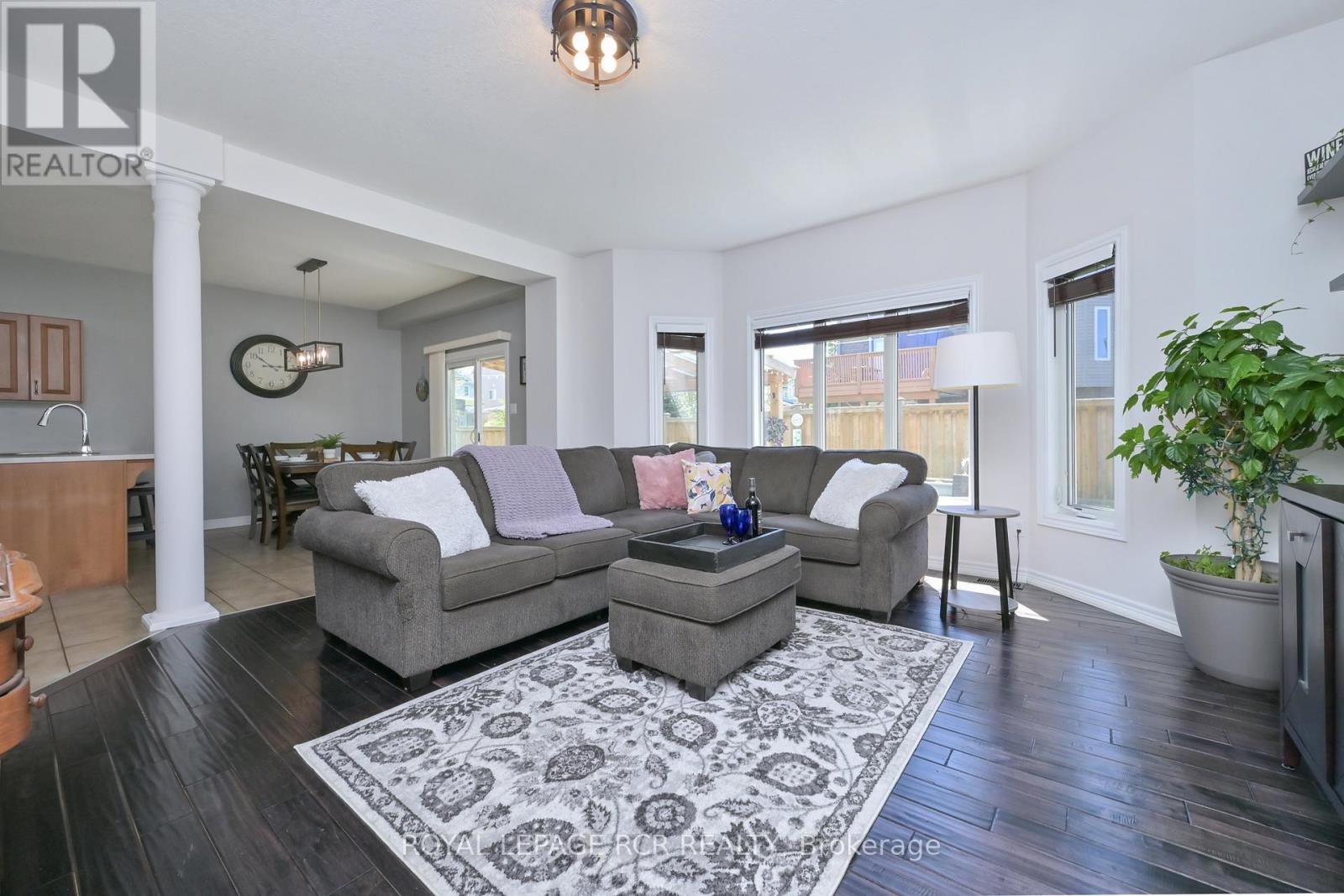 399 RINTOUL CRESCENT - 11