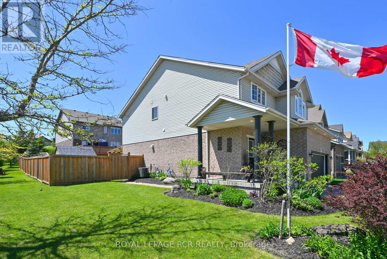 399 RINTOUL CRESCENT - Image 3