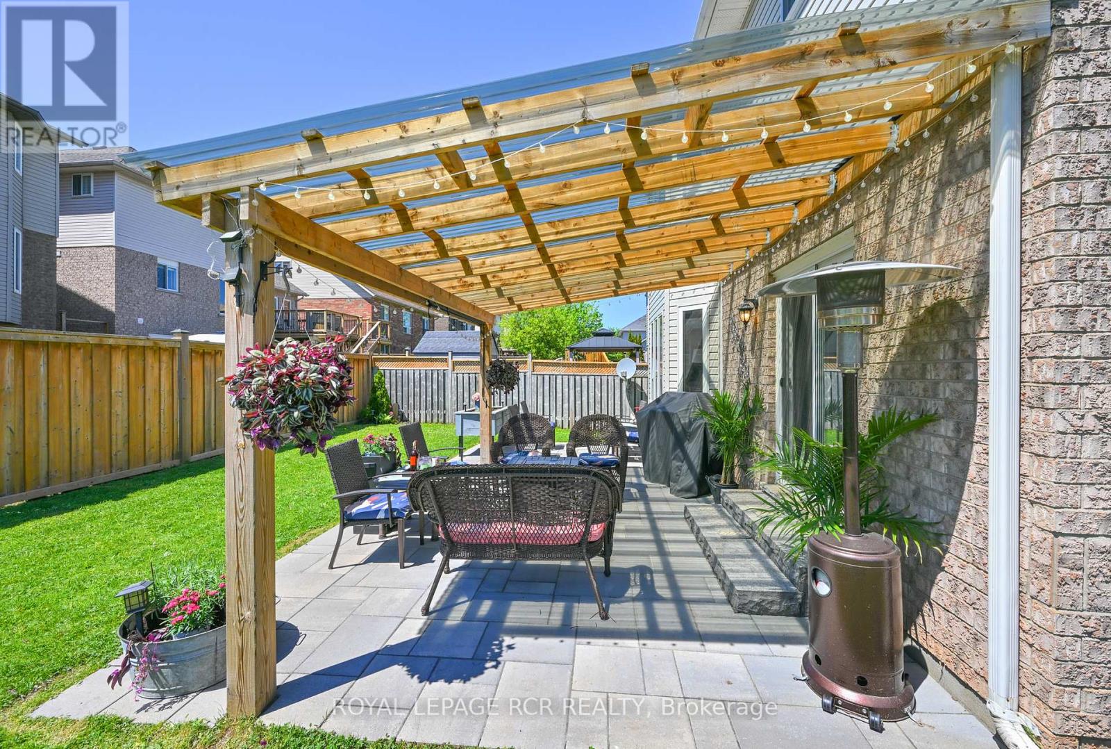 399 RINTOUL CRESCENT - 34