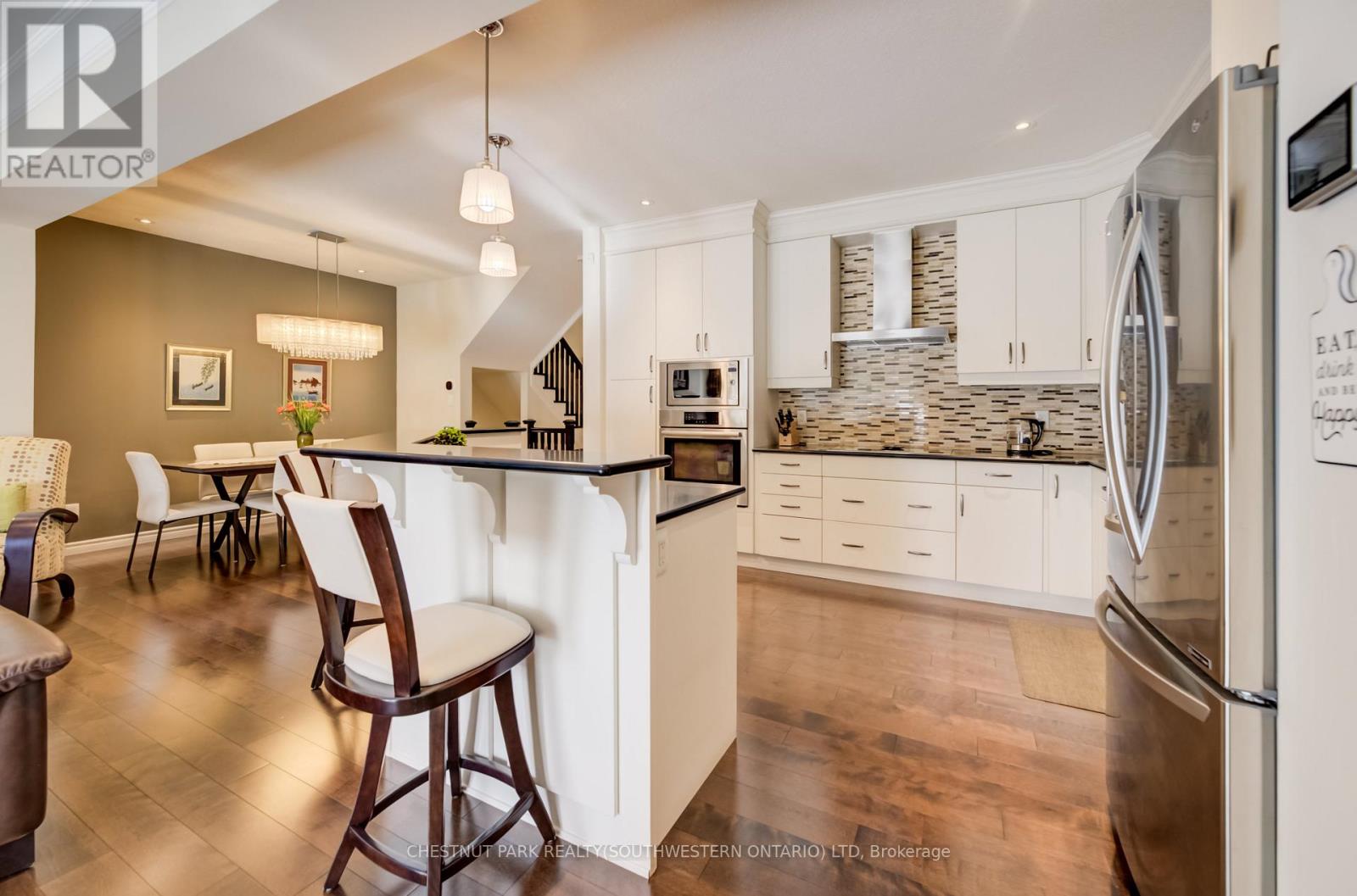 #10 435 WINCHESTER DRIVE - 14
