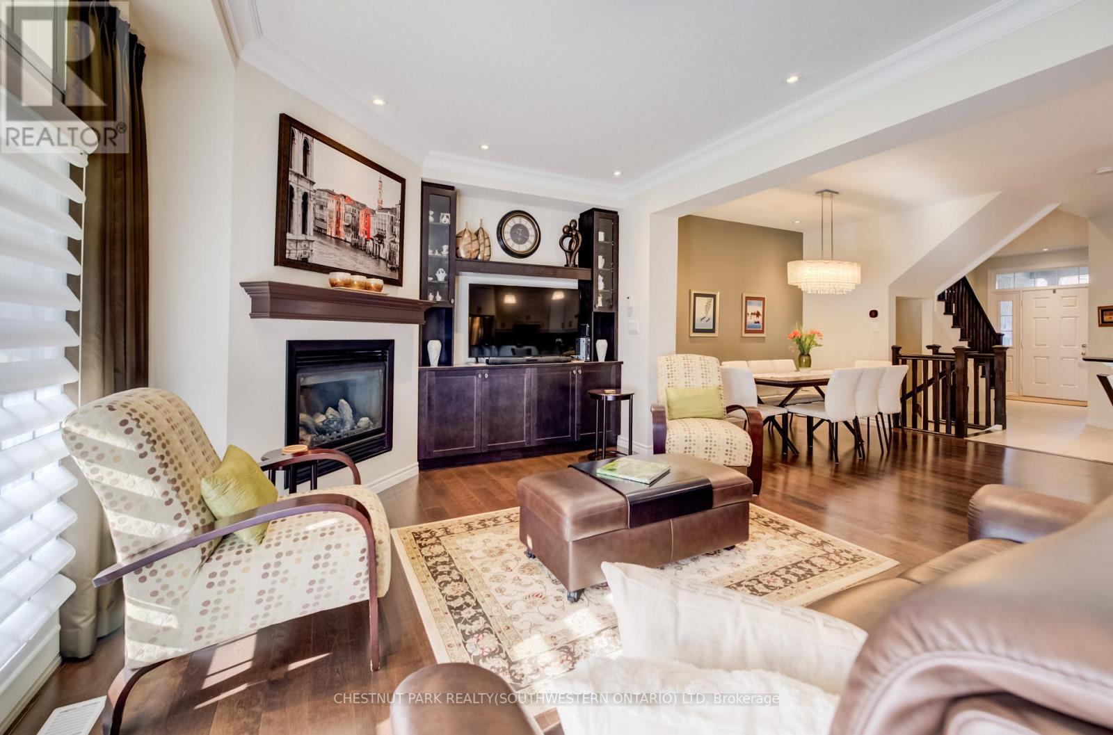 #10 435 WINCHESTER DRIVE - 15