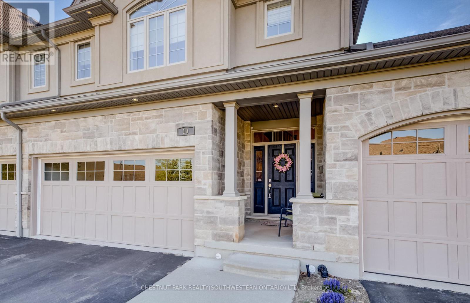 #10 435 WINCHESTER DRIVE - 2