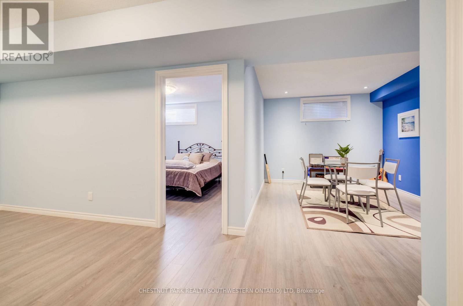 #10 435 WINCHESTER DRIVE - 35
