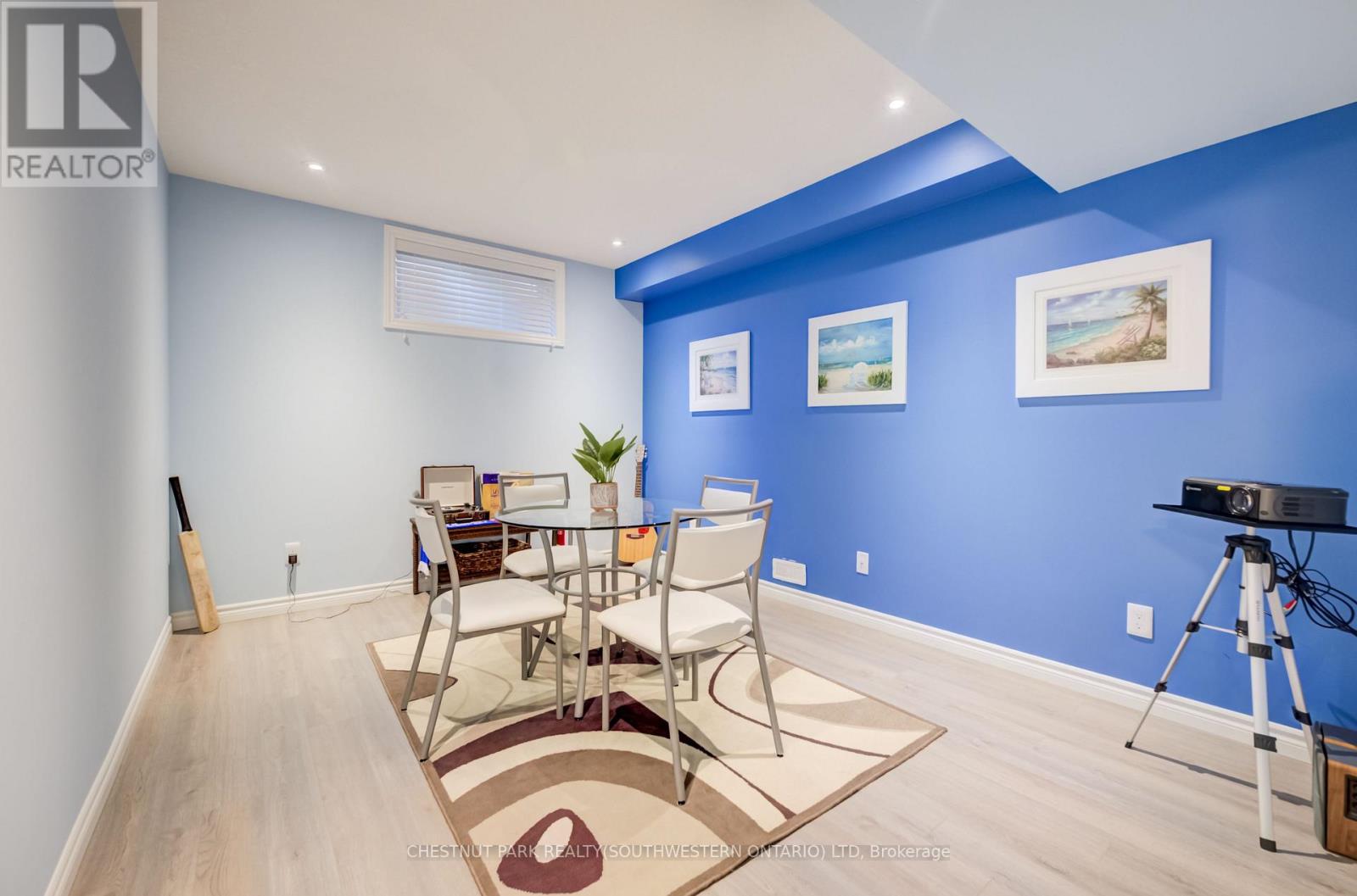 #10 435 WINCHESTER DRIVE - 36