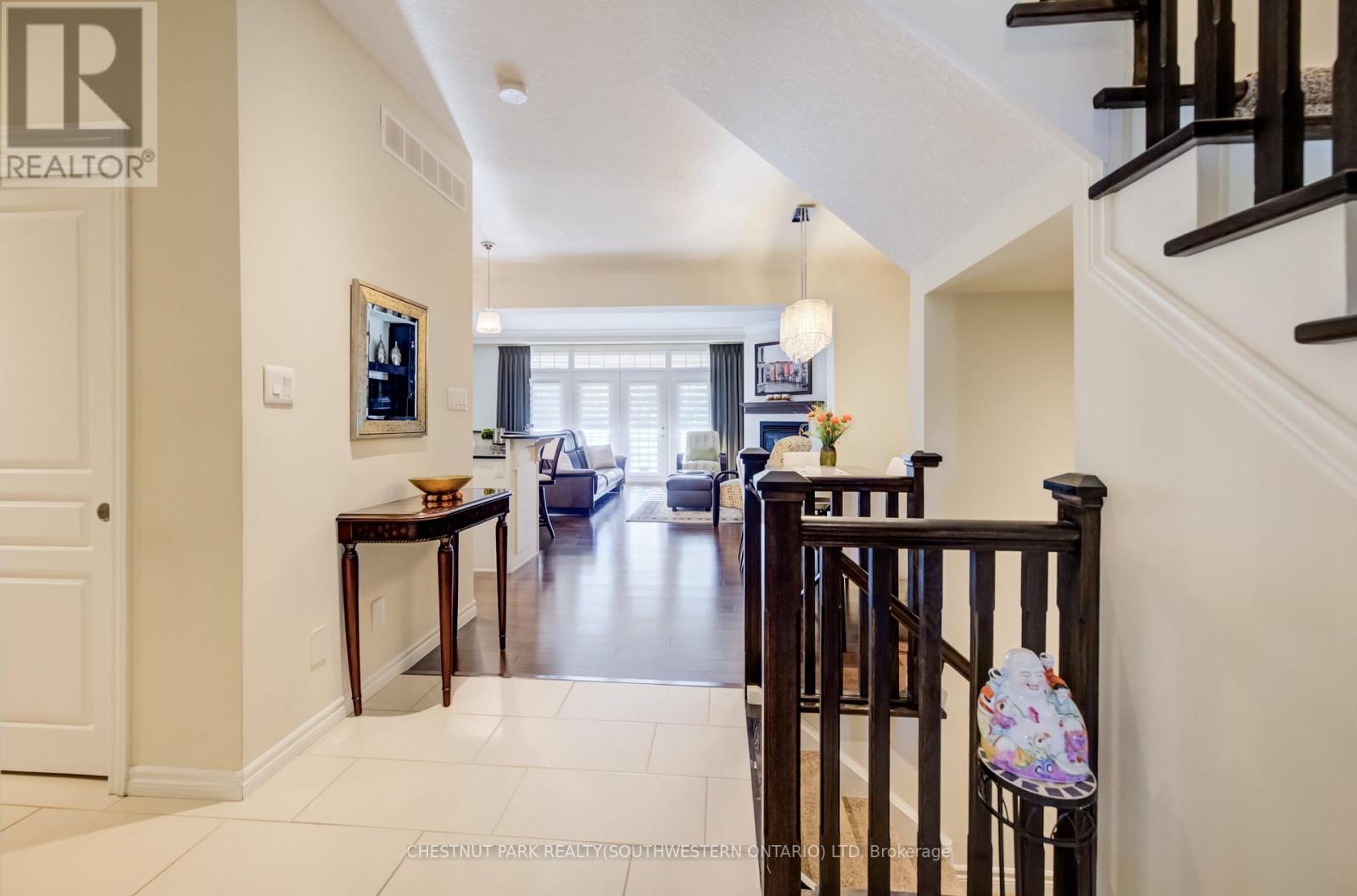 #10 435 WINCHESTER DRIVE - 5