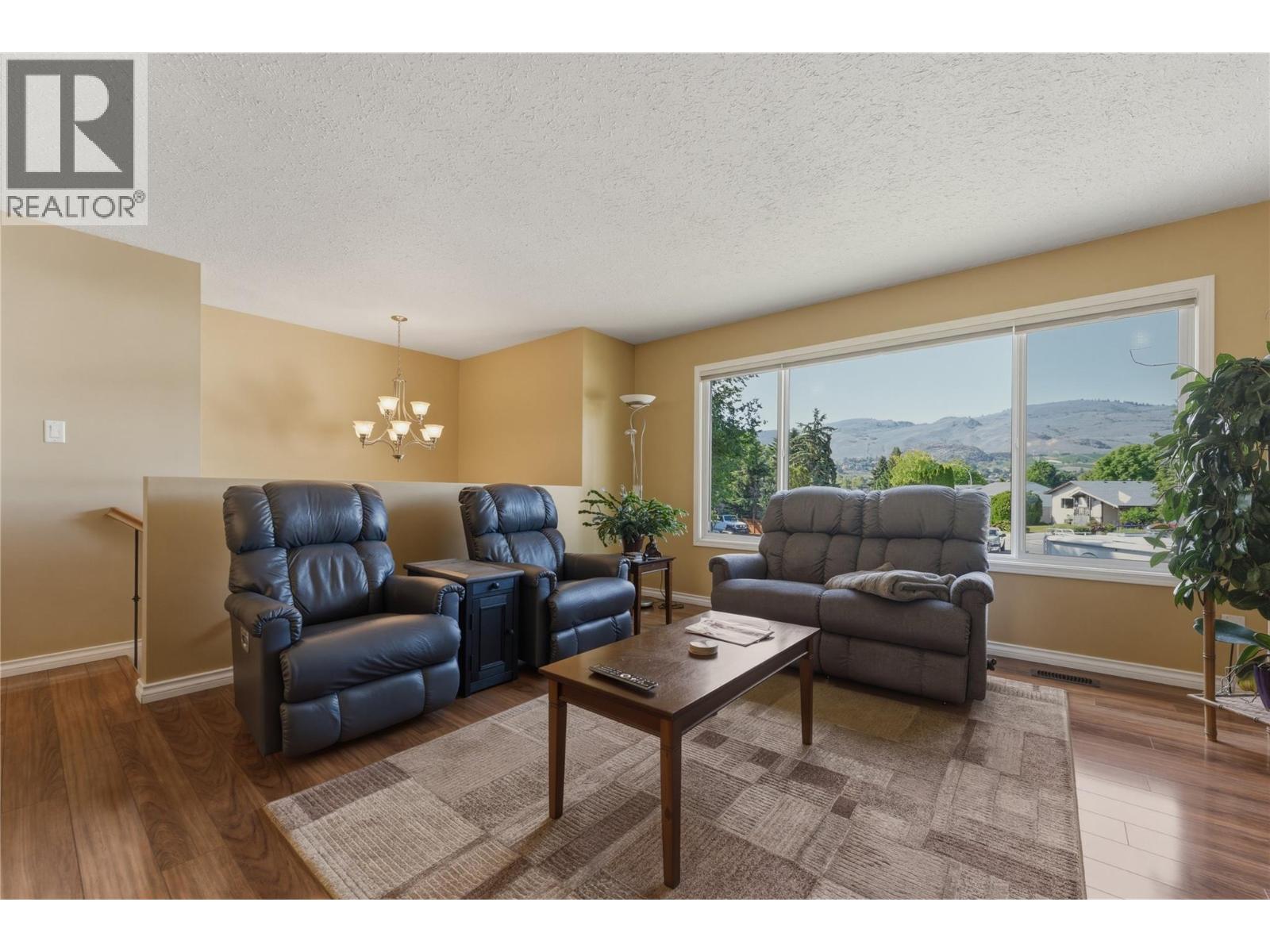 5524 South Vernon Place - 8