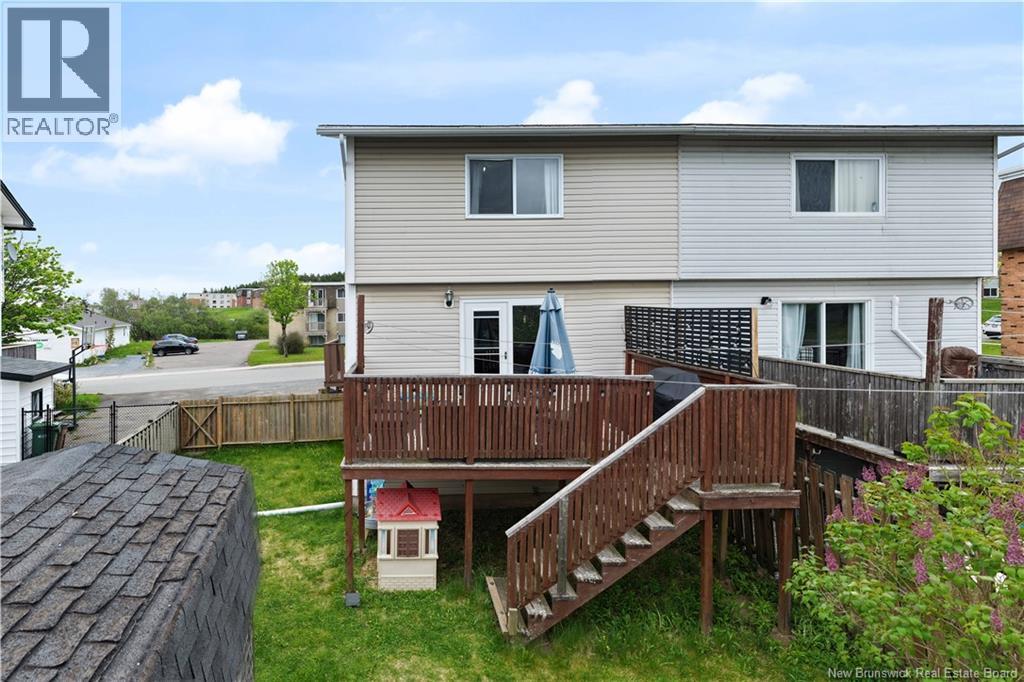 547 Bonita Avenue - 26