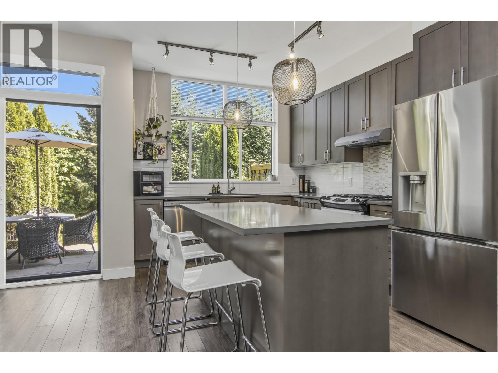 38368 SUMMITS VIEW Drive - photo 2