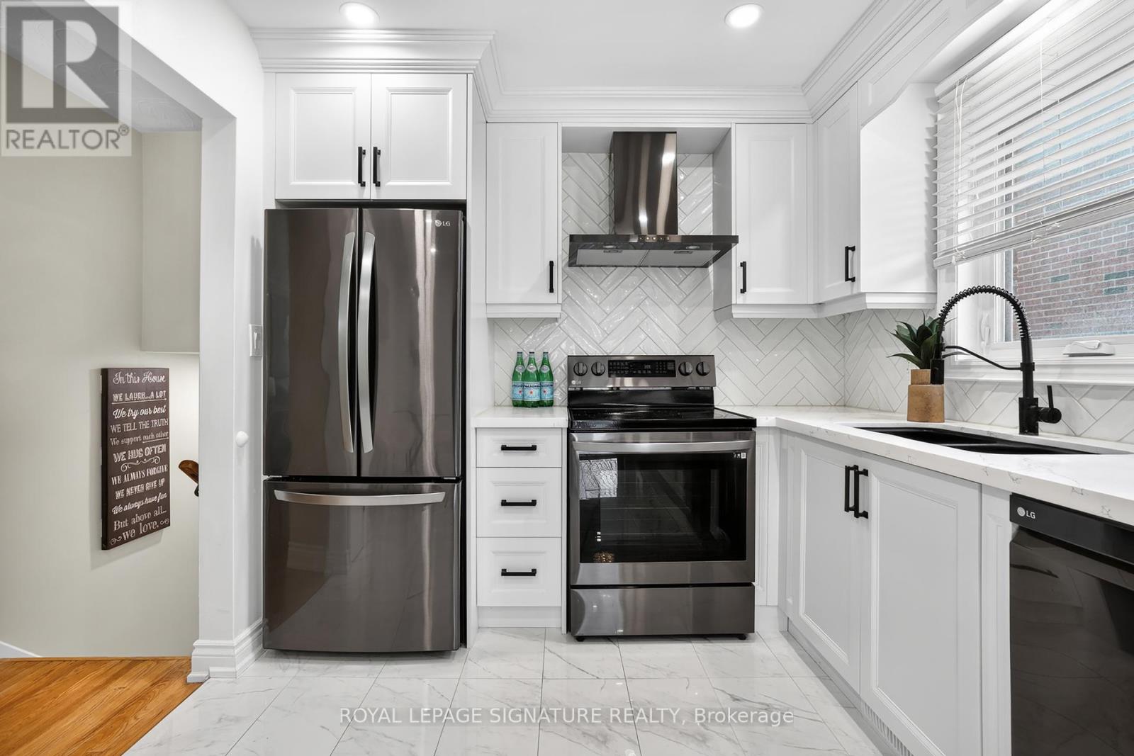 164B EDMONTON DRIVE - 6