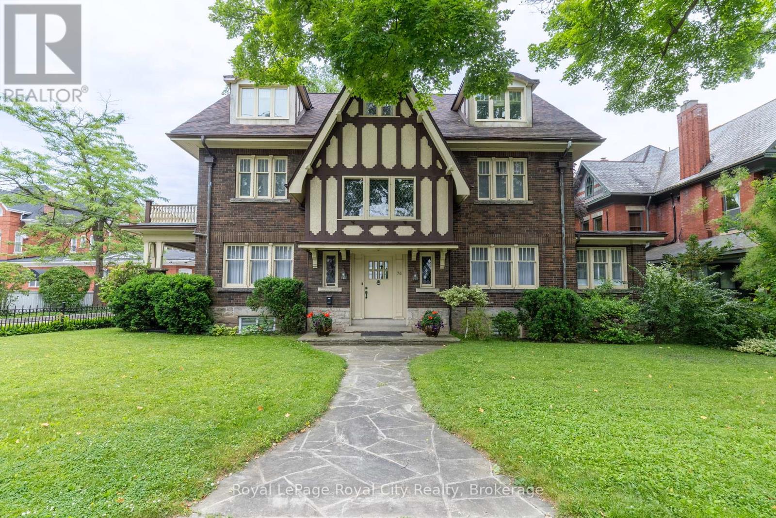 76 LONDON ROAD W - 1