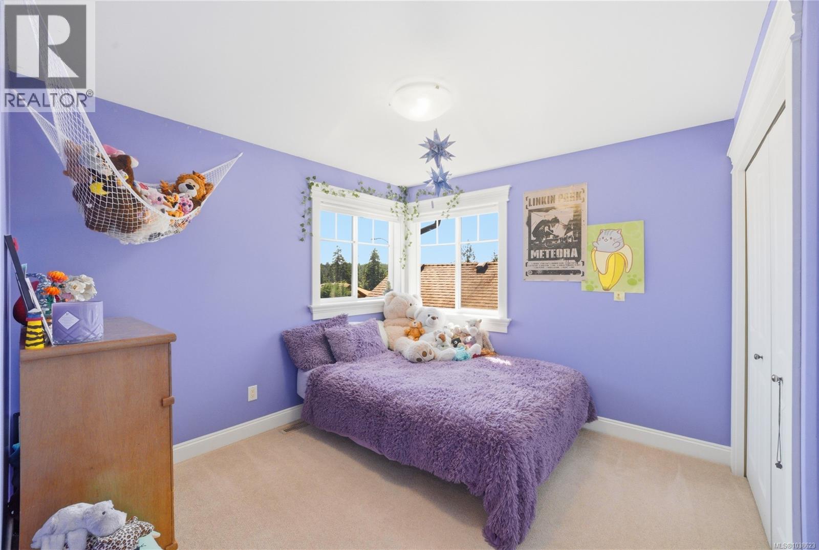 3502 Castle Rock Dr - 24