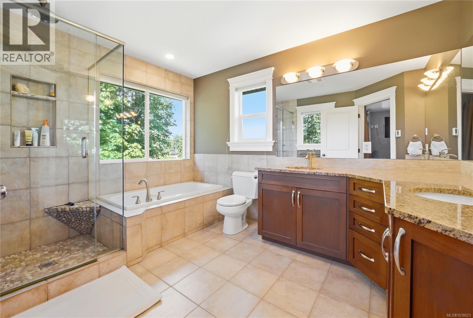 3502 Castle Rock Dr - 29