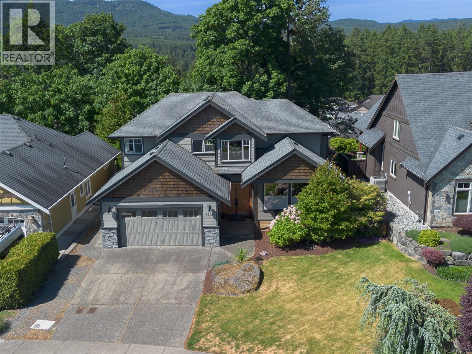 3502 Castle Rock Dr - 36