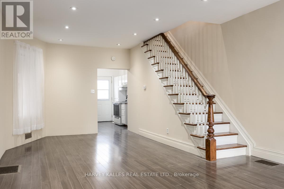 50 ASHDALE AVENUE - 9