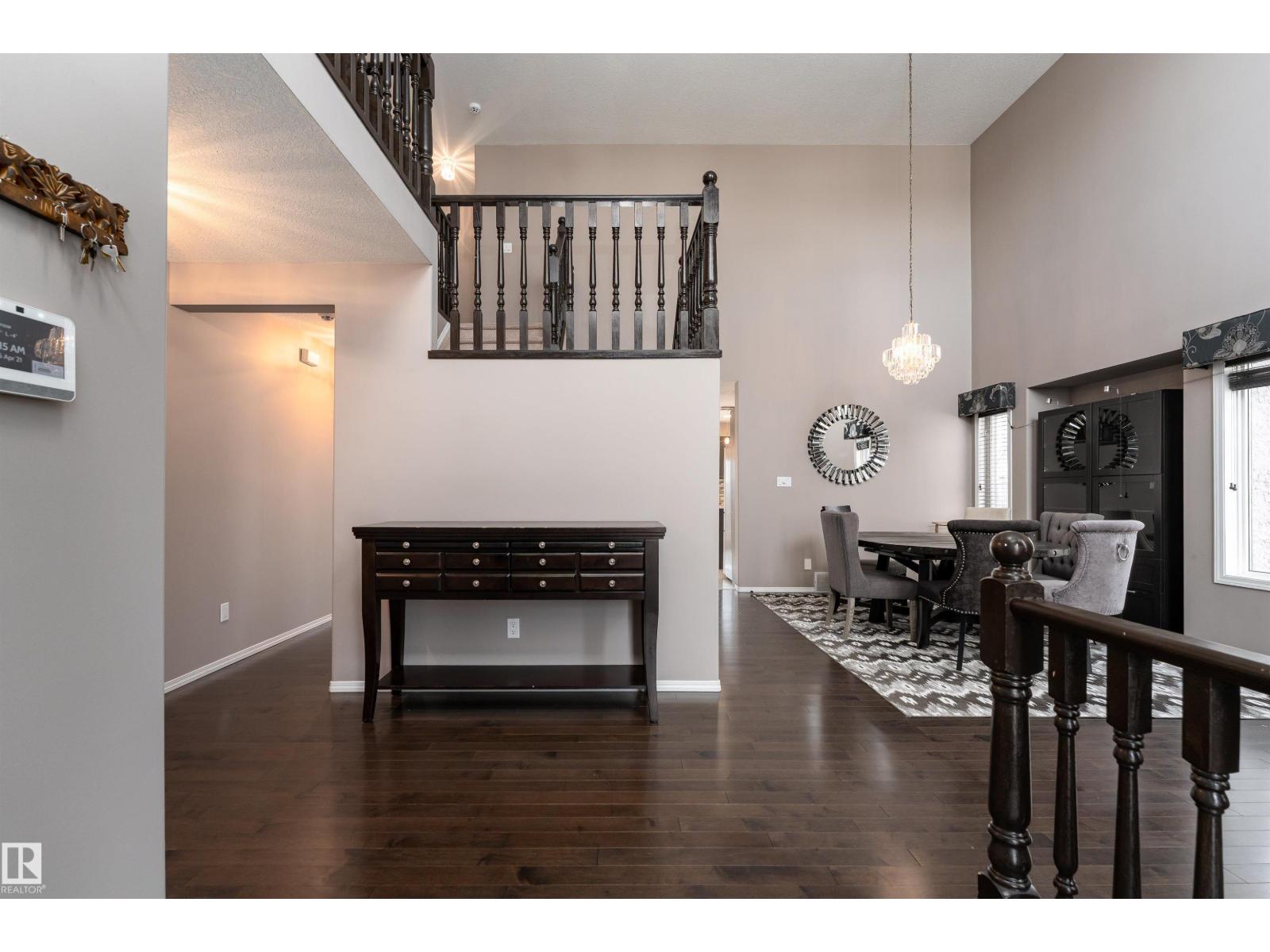 8407 160 AV NW - 5